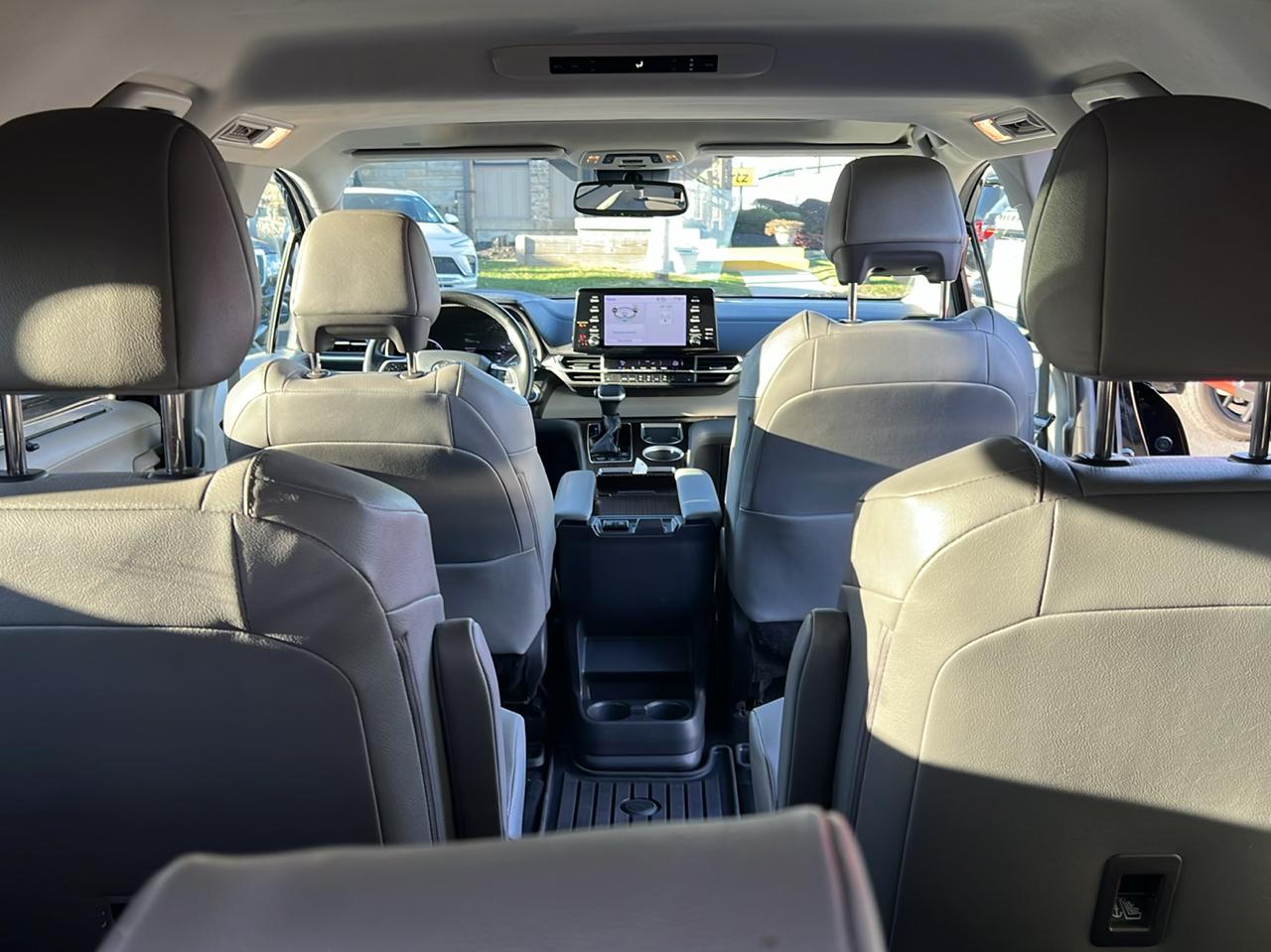 Toyota Sienna XLE 7-Passenger AWD 2023