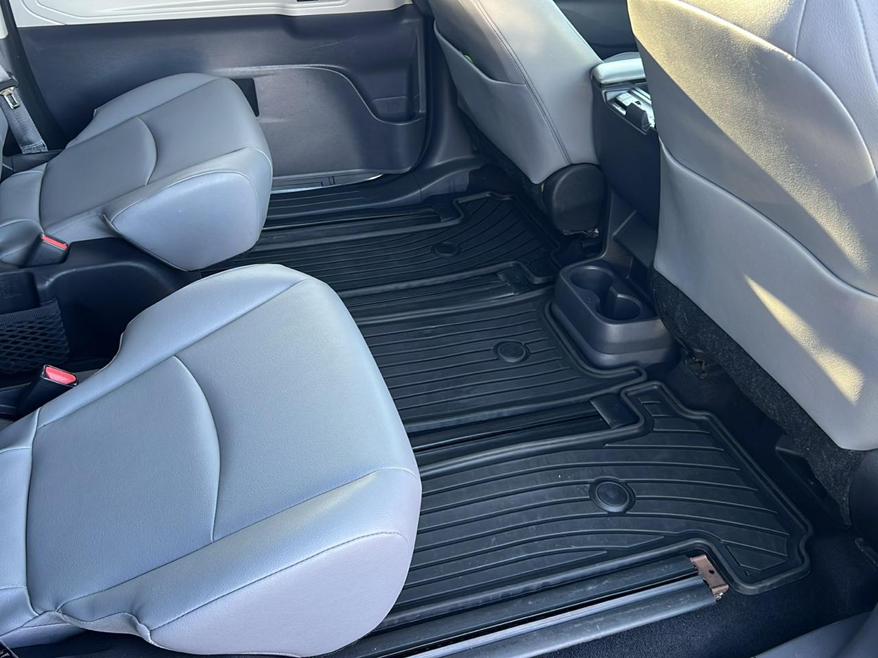Toyota Sienna XLE 7-Passenger AWD 2023