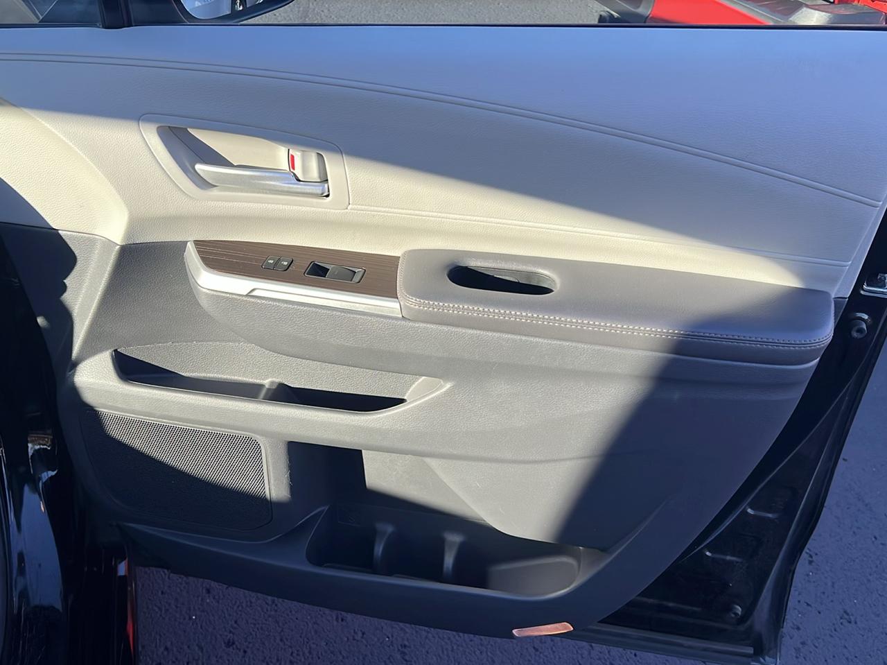 Toyota Sienna XLE 7-Passenger AWD 2023