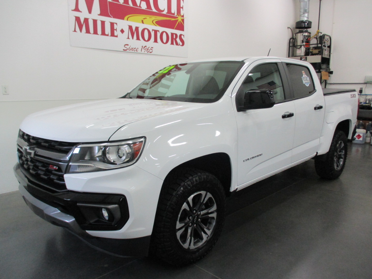 2022 Chevrolet Colorado Z71 photo 3