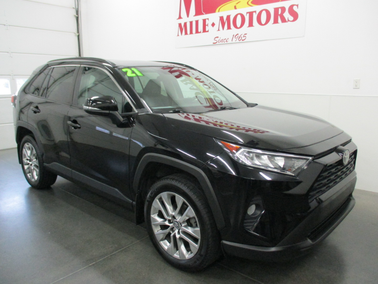 2021 Toyota RAV4 XLE Premium AWD (Natl)
