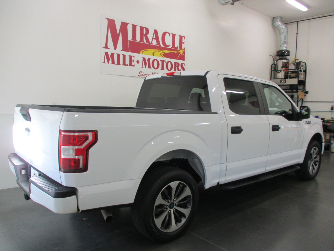 Ford F-150 XL 4WD SuperCrew 5.5' Box 2019