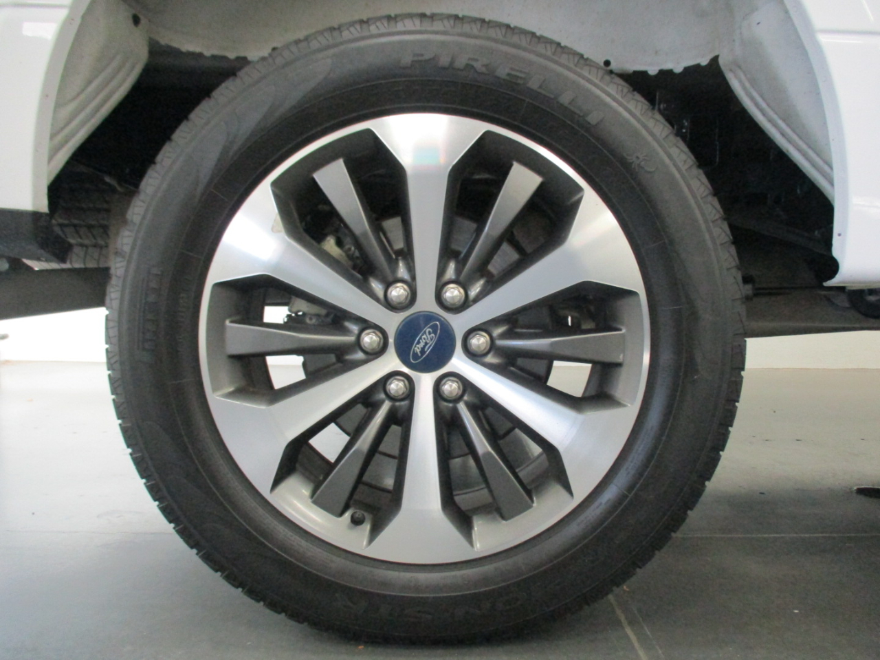 Ford F-150 XL 4WD SuperCrew 5.5' Box 2019