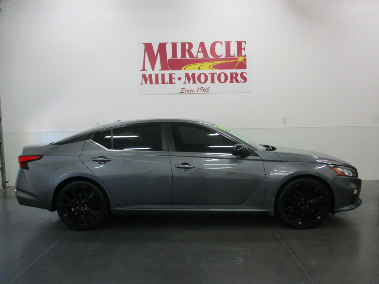 Nissan Altima 2.5 SR Sedan 2019