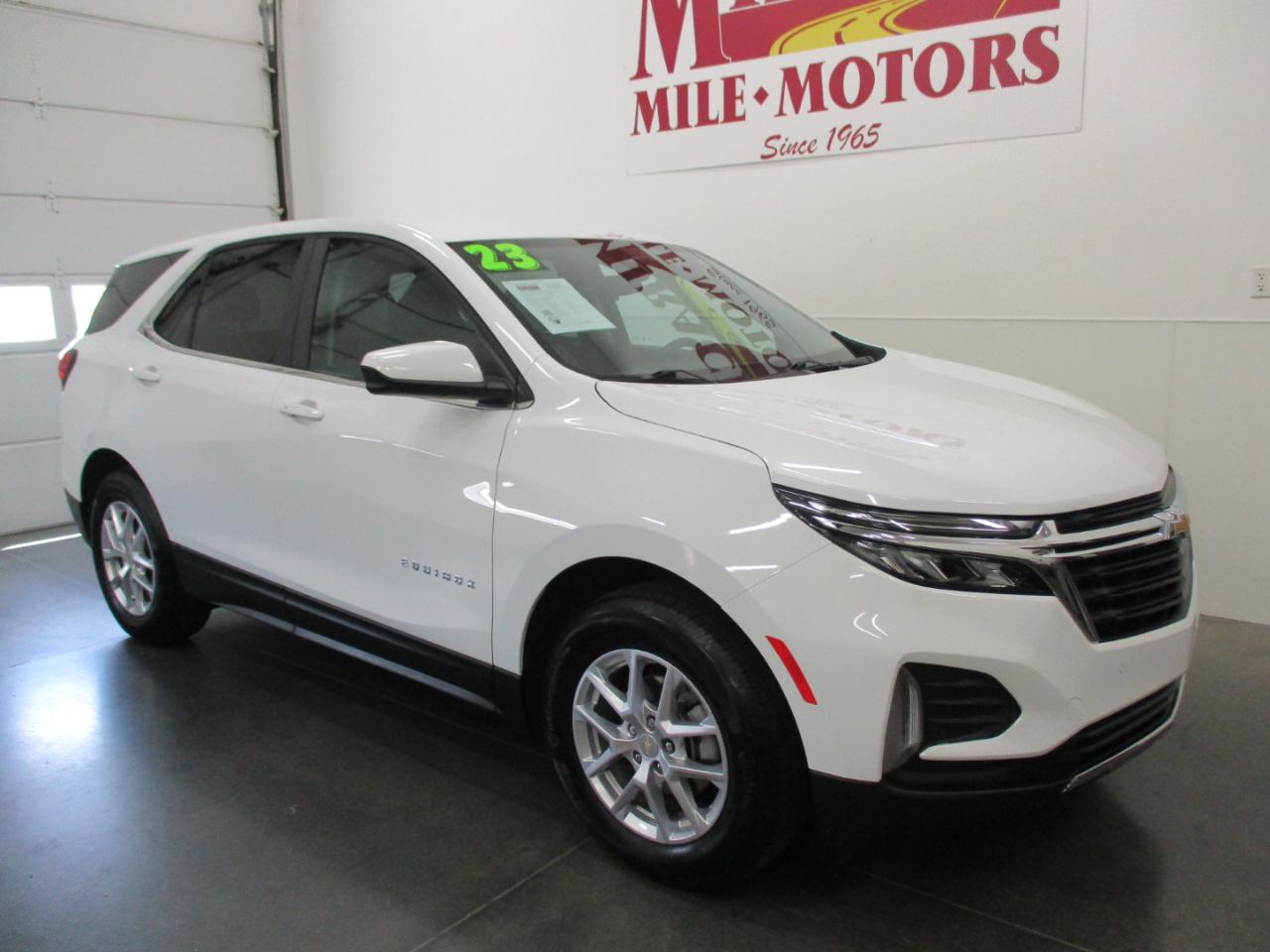 2023 Chevrolet Equinox AWD 4dr LT w/2FL