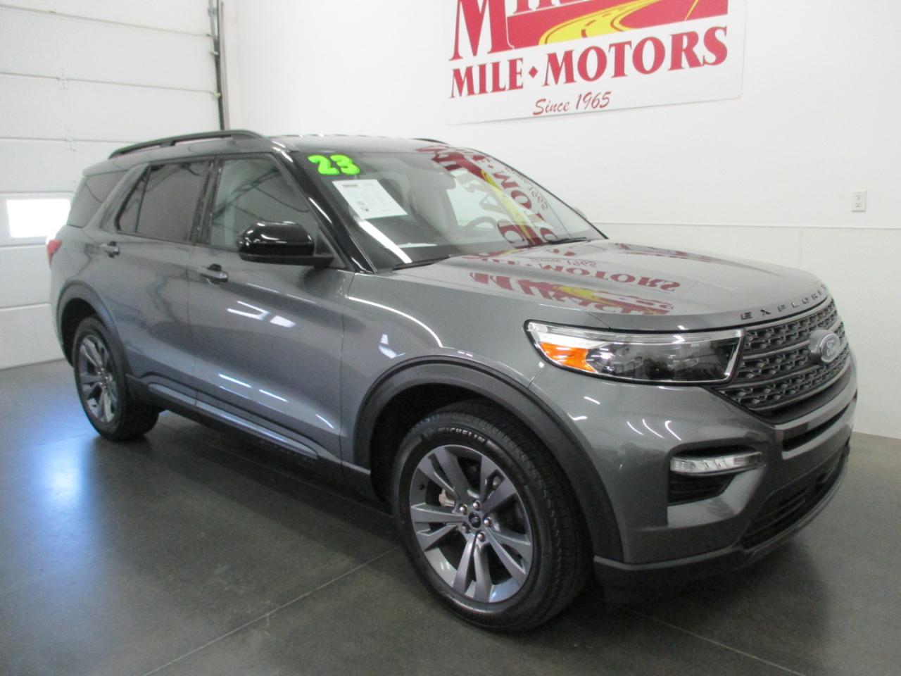 2023 Ford Explorer XLT 4WD