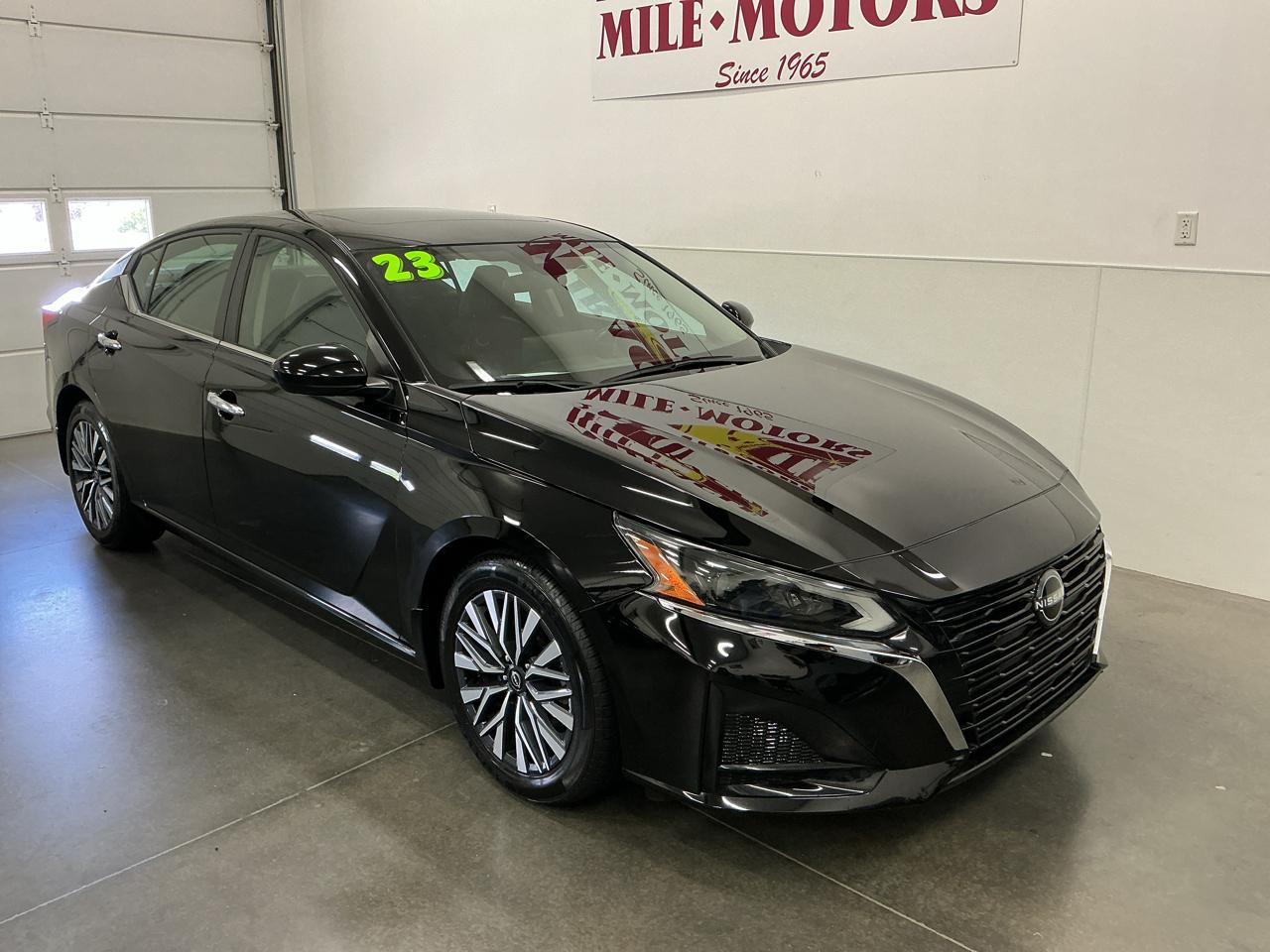 2023 Nissan Altima 2.5 SV Sedan