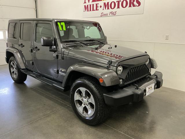 2017 Jeep Wrangler Unlimited Sahara 4WD