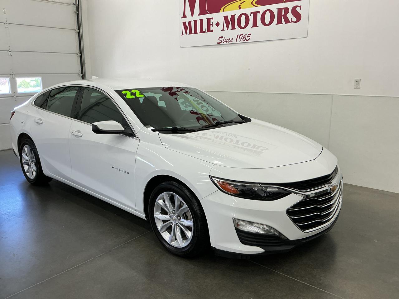 2022 Chevrolet Malibu 4dr Sdn LT