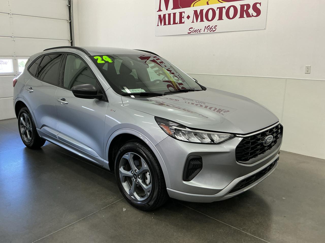 2024 Ford Escape ST-Line AWD