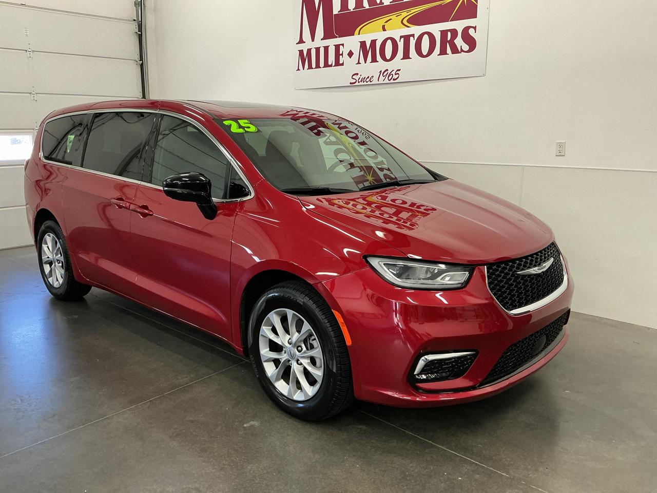 2025 Chrysler Pacifica Select AWD