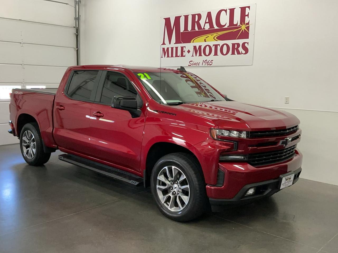 2021 Chevrolet Silverado 1500 4WD Crew Cab 147" RST
