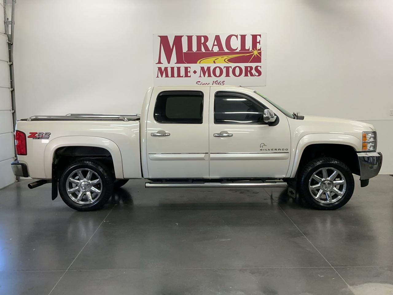 Chevrolet Silverado photo 6
