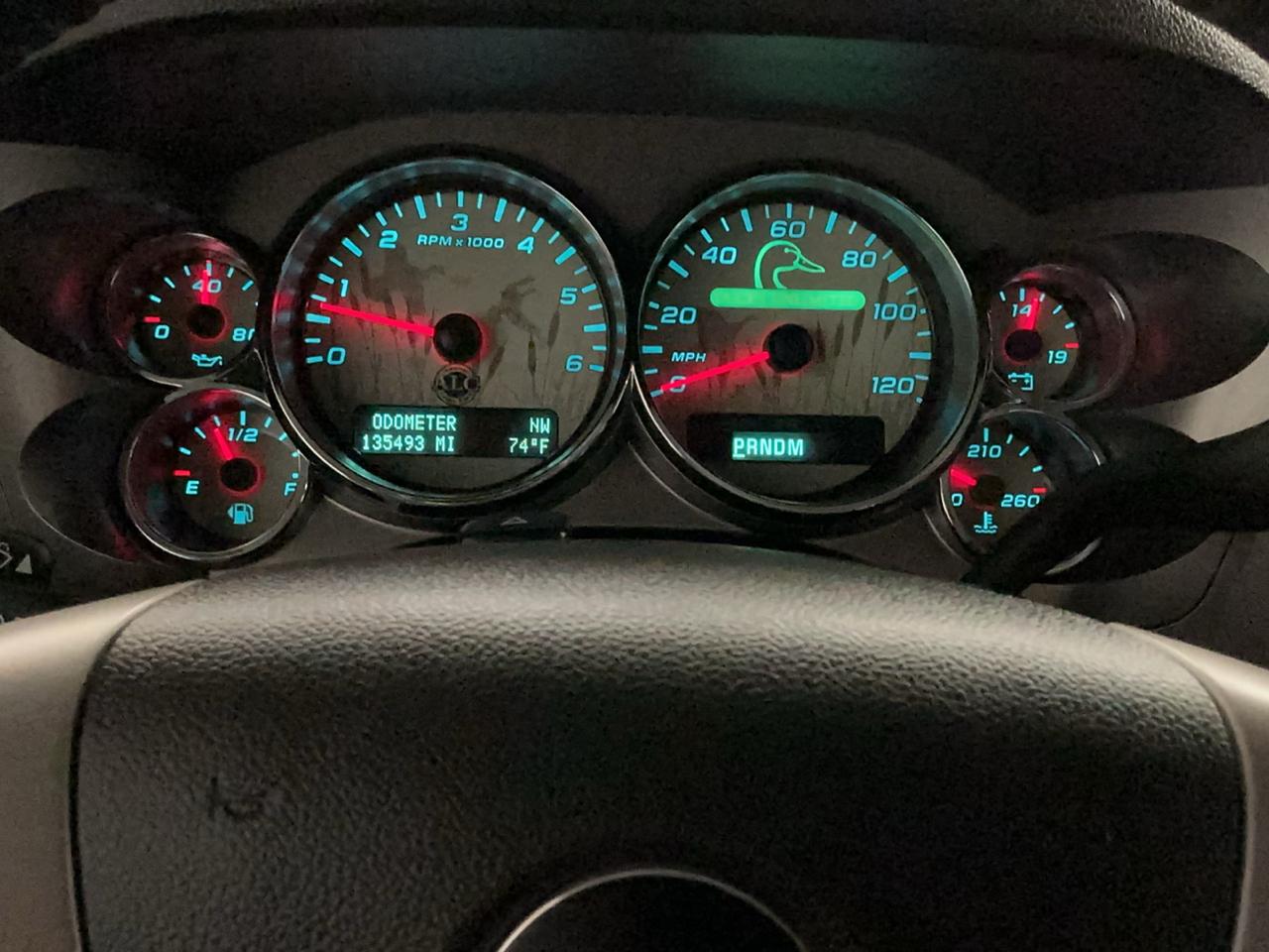 Chevrolet Silverado photo 16