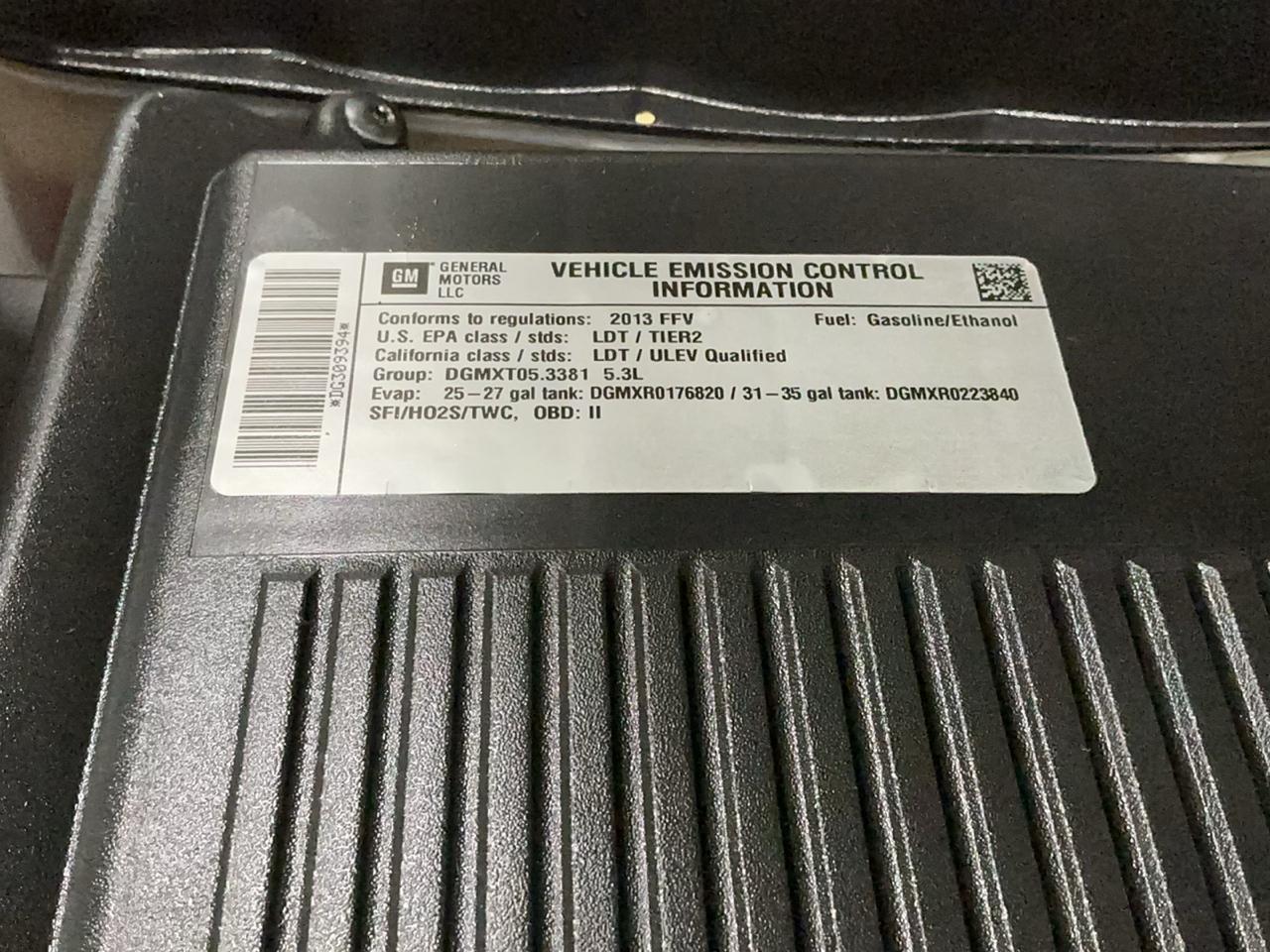 Chevrolet Silverado photo 24