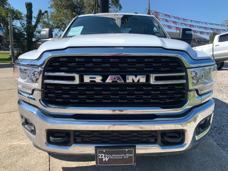 RAM 2500 Big Horn Crew Cab 4WD 2024 RAM 2500 Big Horn Crew Cab 4WD 2024