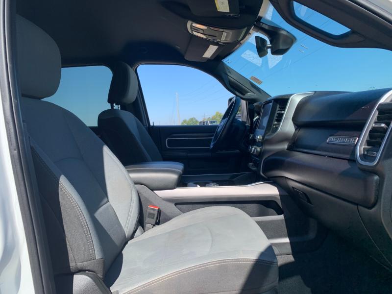 RAM 2500 Big Horn Crew Cab 4WD 2024 RAM 2500 Big Horn Crew Cab 4WD 2024