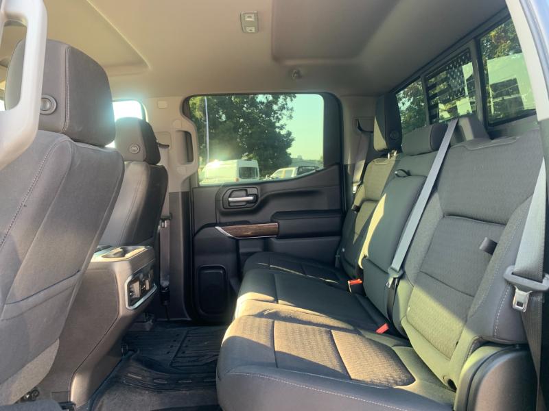 GMC Sierra 1500 Elevation Crew Cab 4WD 2021 GMC Sierra 1500 Elevation Crew Cab 4WD 2021