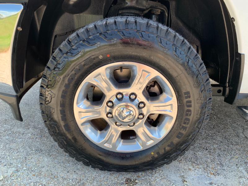 RAM 2500 Tradesman Crew Cab SWB 4WD 2022 RAM 2500 Tradesman Crew Cab SWB 4WD 2022