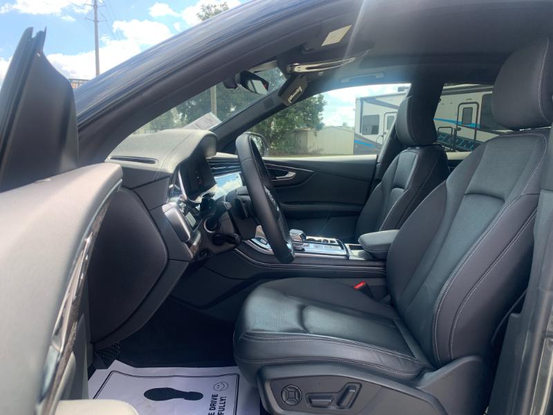 Audi Q8 3.0 TFSI Premium Plus quattro 2023 Audi Q8 3.0 TFSI Premium Plus quattro 2023