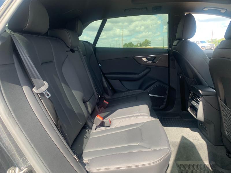 Audi Q8 3.0 TFSI Premium Plus quattro 2023 Audi Q8 3.0 TFSI Premium Plus quattro 2023