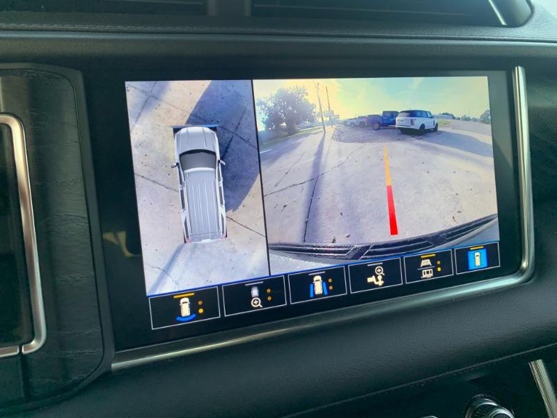 GMC Yukon Denali 2WD 2021