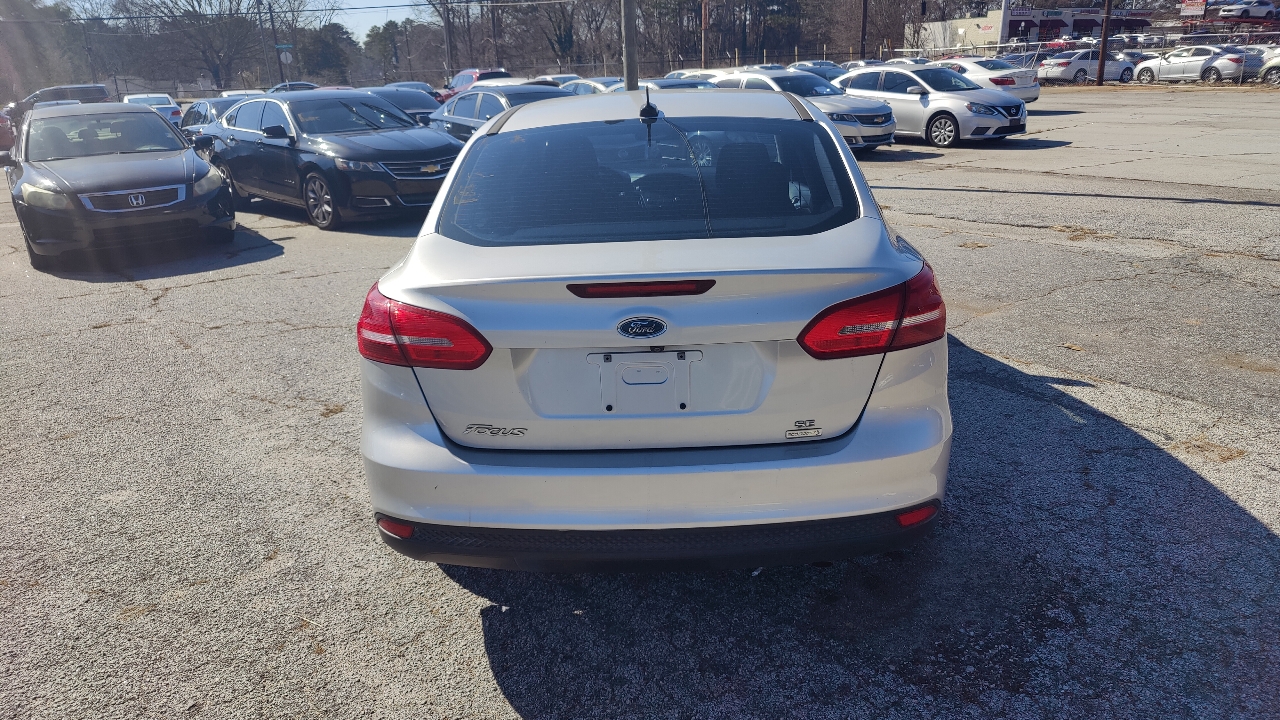 Ford Focus SE Sedan 2018