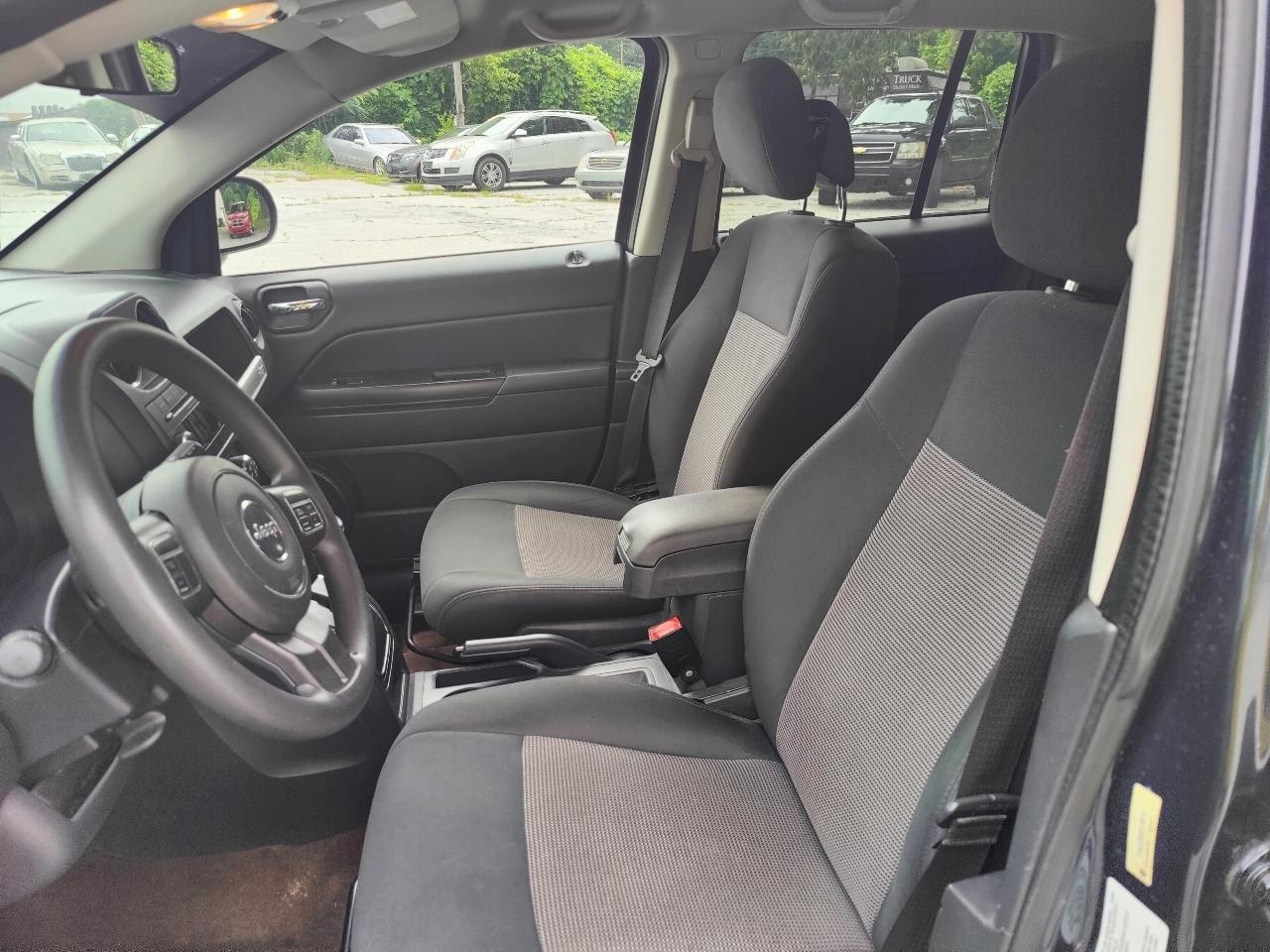 Jeep Compass Sport FWD 2014