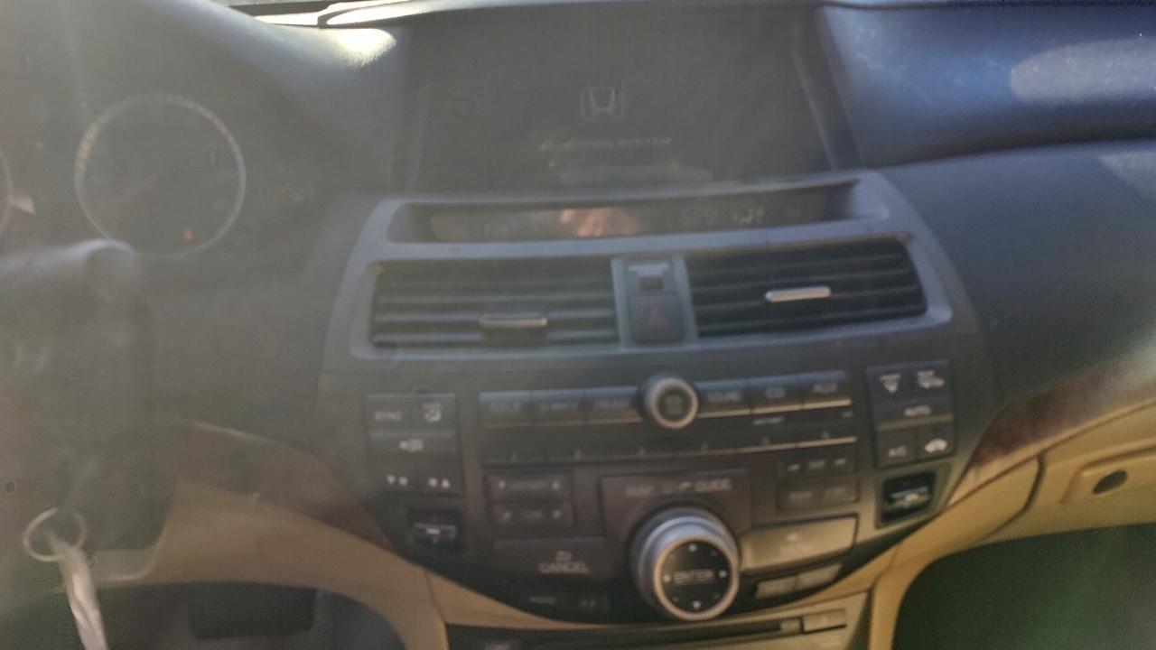 Honda Accord EX-L V6 Sedan AT 2012