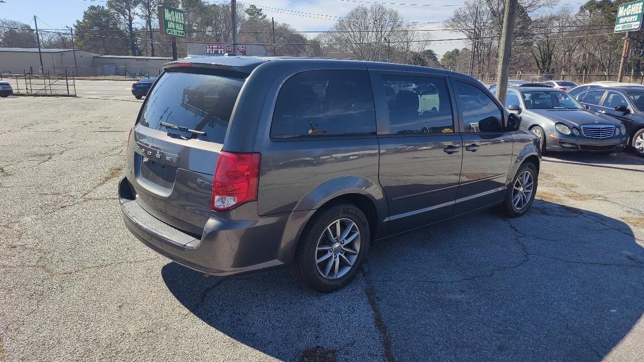 Dodge Grand Caravan SE 2016
