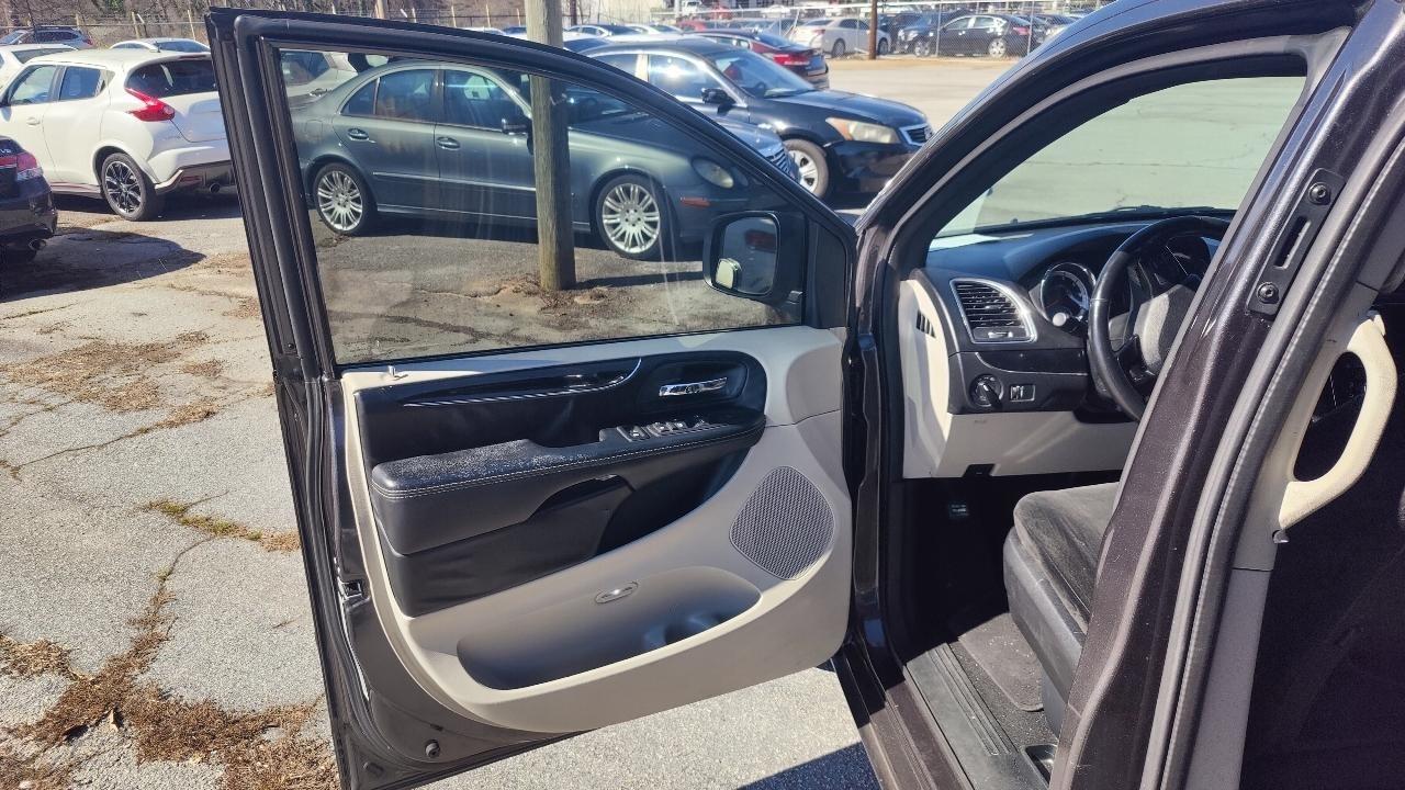 Dodge Grand Caravan SE 2016