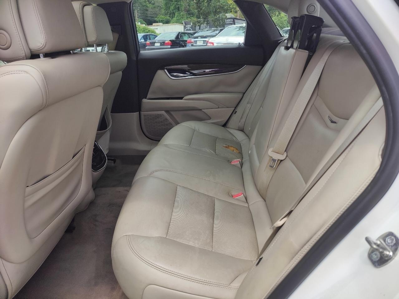 Cadillac XTS Luxury FWD 2014