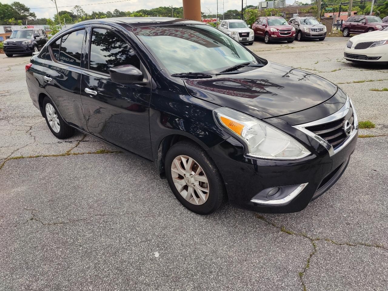 Nissan Versa 1.6 S 5M 2019