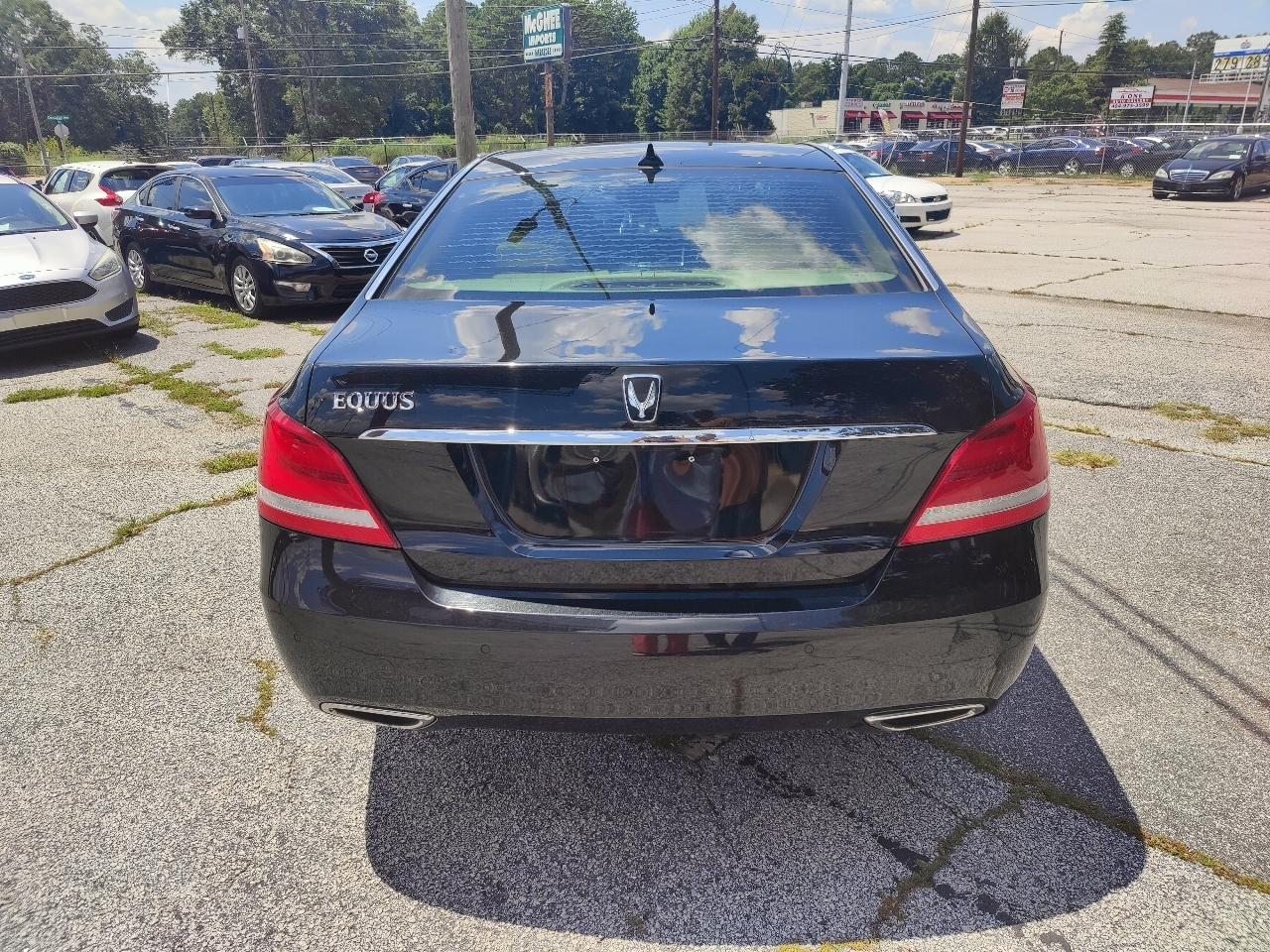 Hyundai Equus Signature 2016