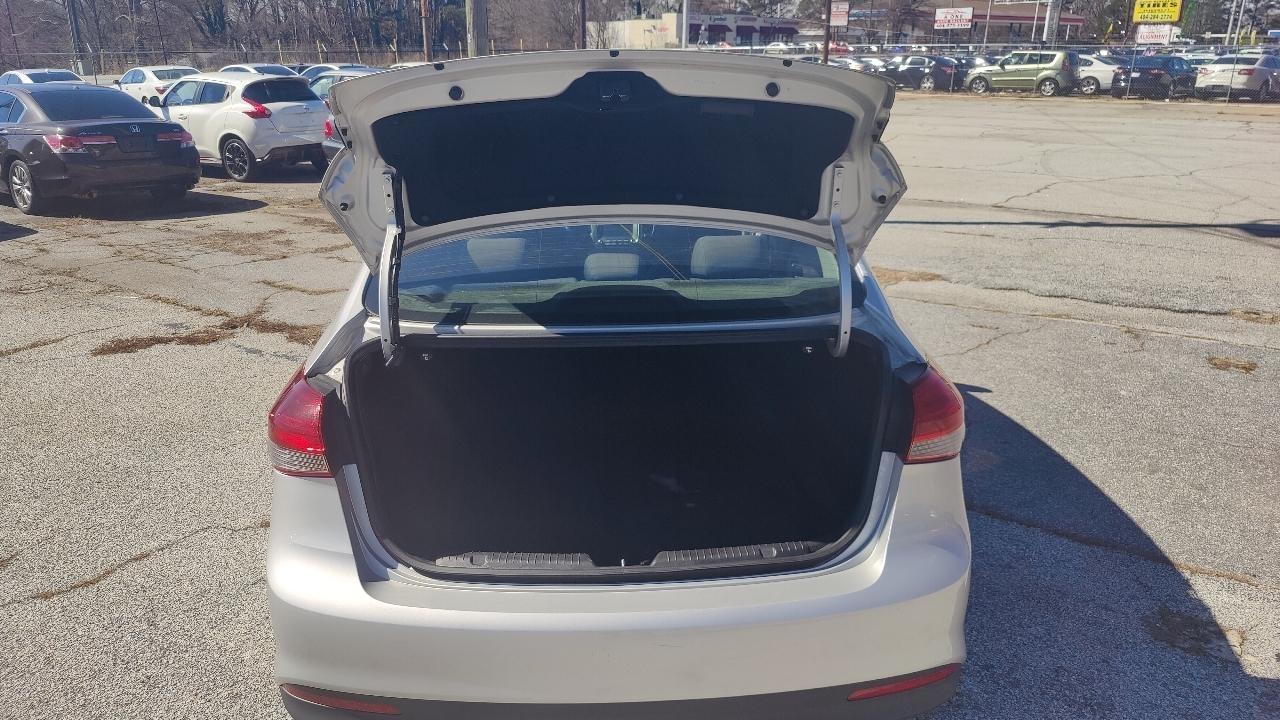 Kia Forte LX 6M 2018