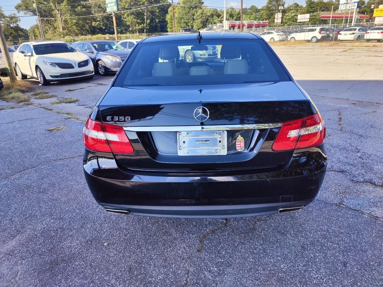 Mercedes-Benz E-Class E350 Sedan 2010