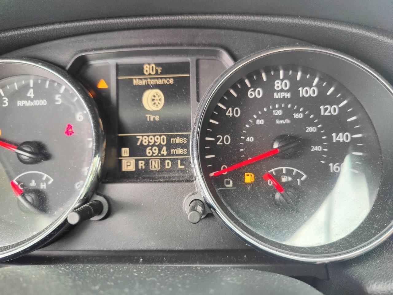 Nissan Rogue S 2WD 2012