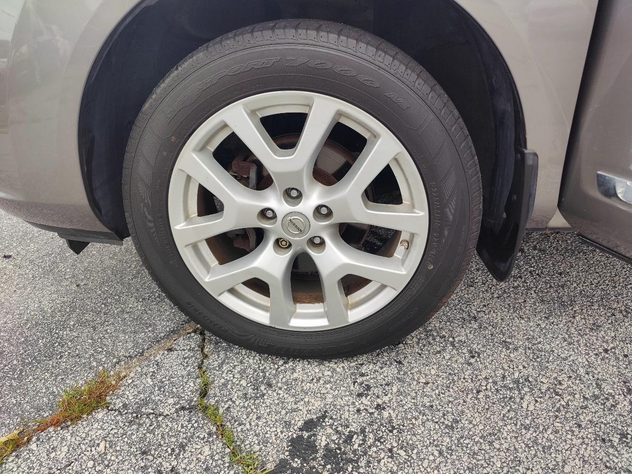 Nissan Rogue S 2WD 2012