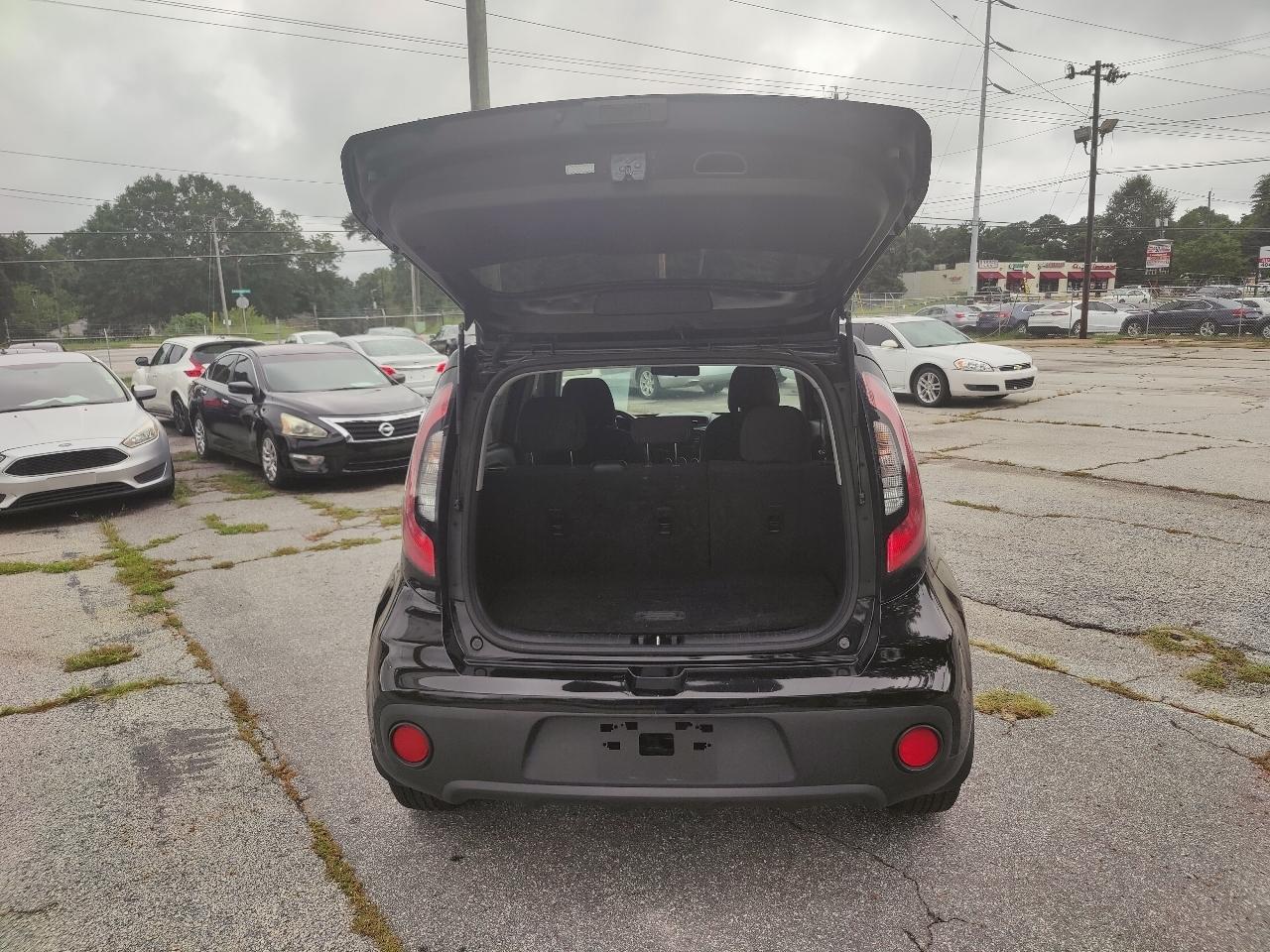 Kia Soul Base 6M 2017