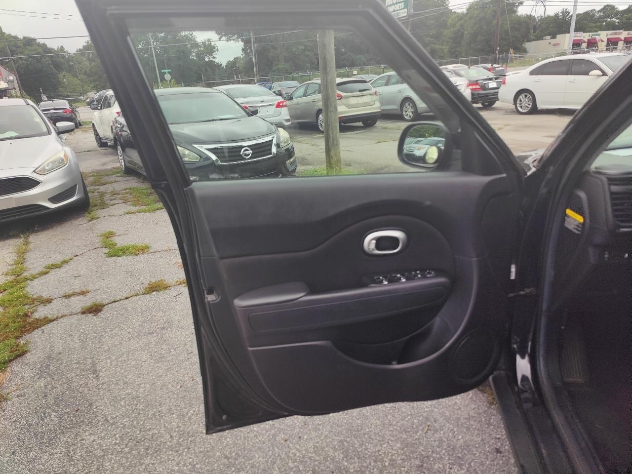 Kia Soul Base 6M 2017