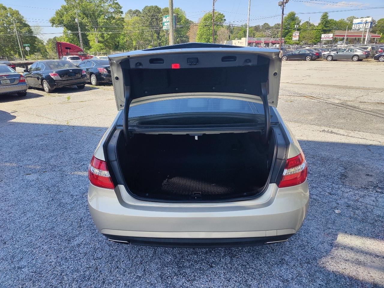 Mercedes-Benz E-Class E350 Sedan 2010