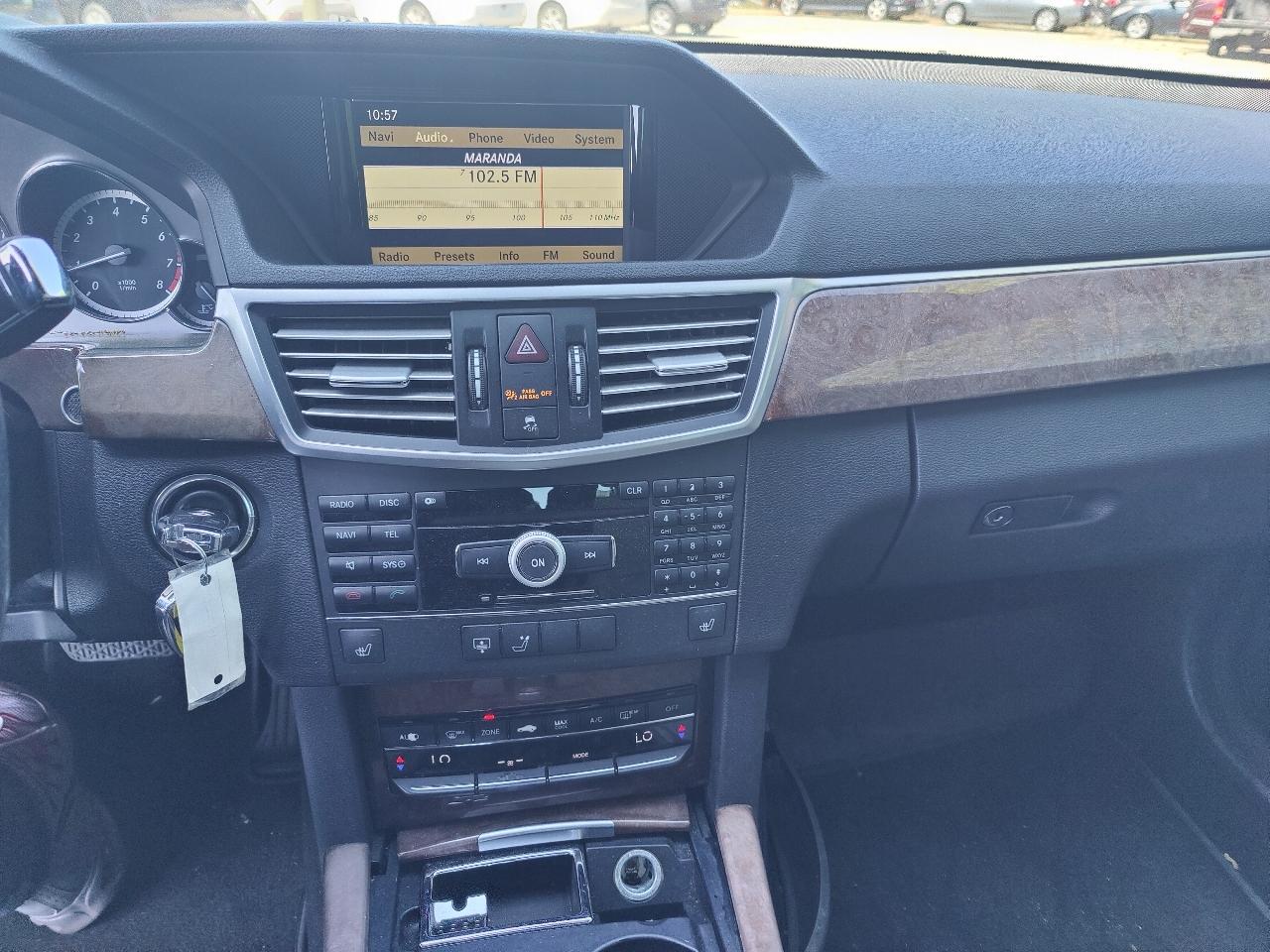 Mercedes-Benz E-Class E350 Sedan 2010