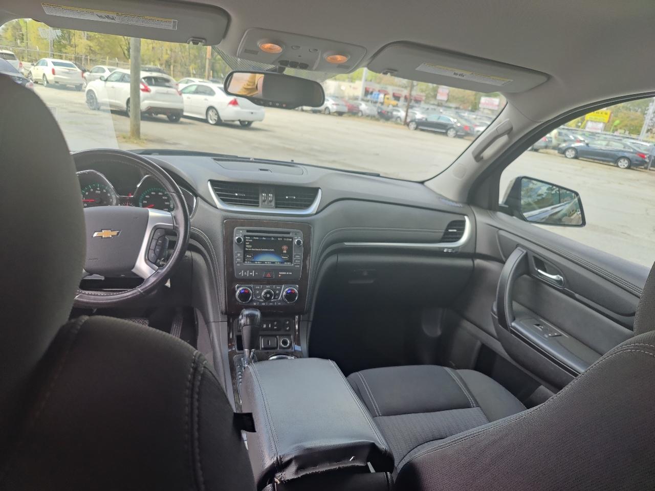 Chevrolet Traverse 2LT FWD 2016