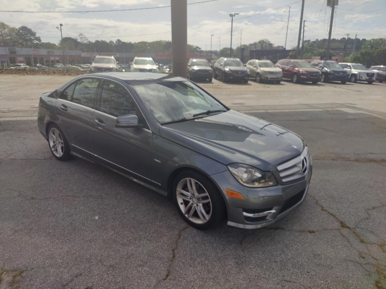 Mercedes-Benz C-Class C250 Luxury Sedan 2012