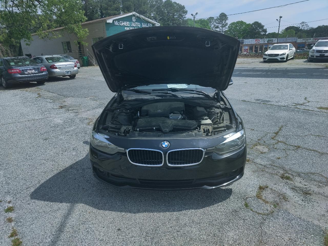 BMW 3-Series 320i Sedan 2016