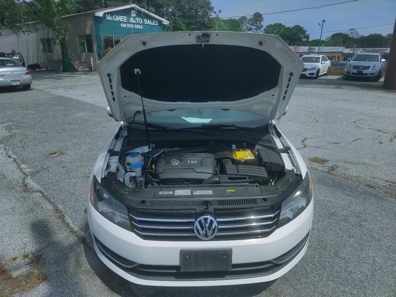 Volkswagen Passat SE 6A 2015