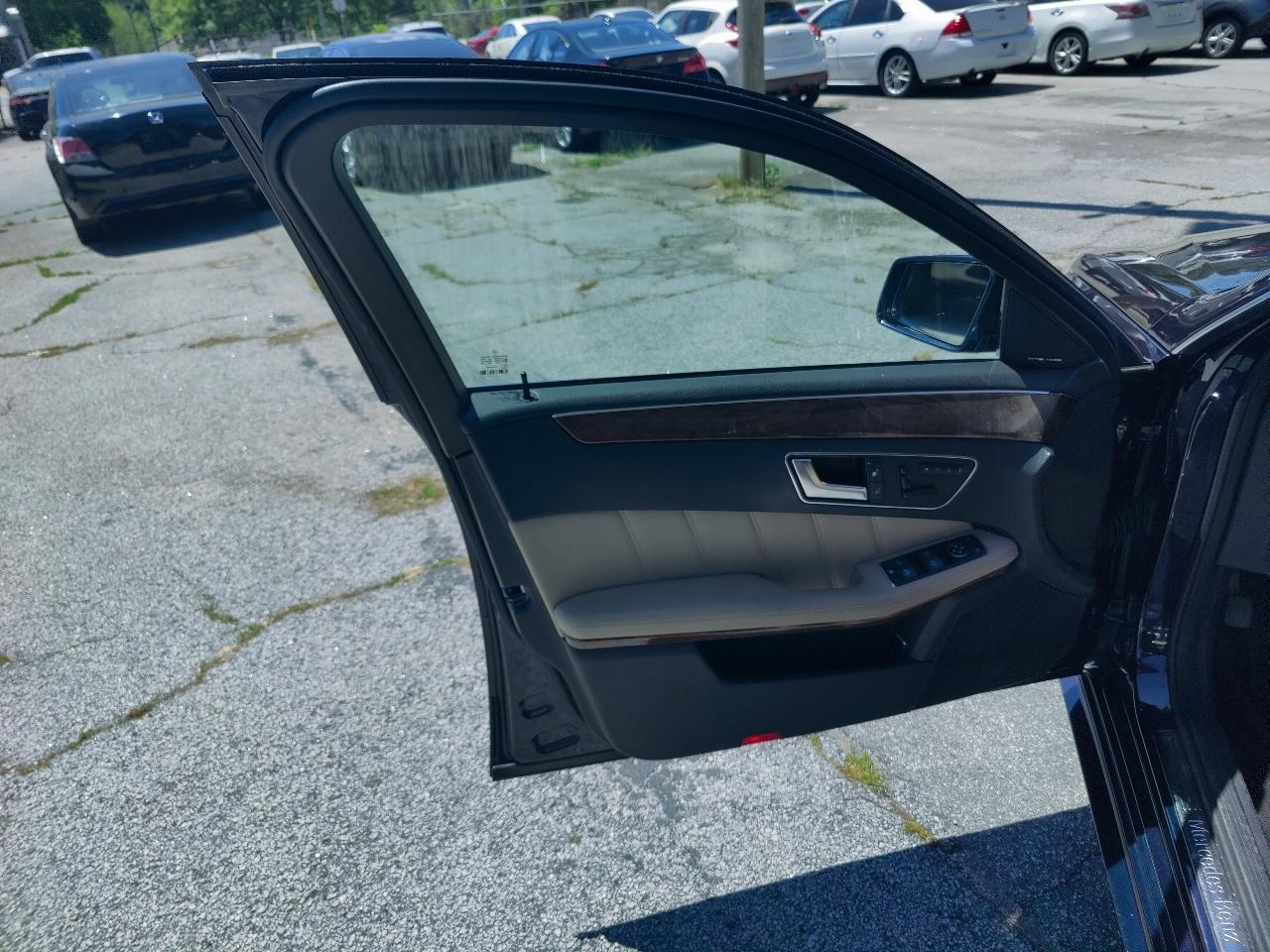 Mercedes-Benz E-Class E350 Sedan 2013