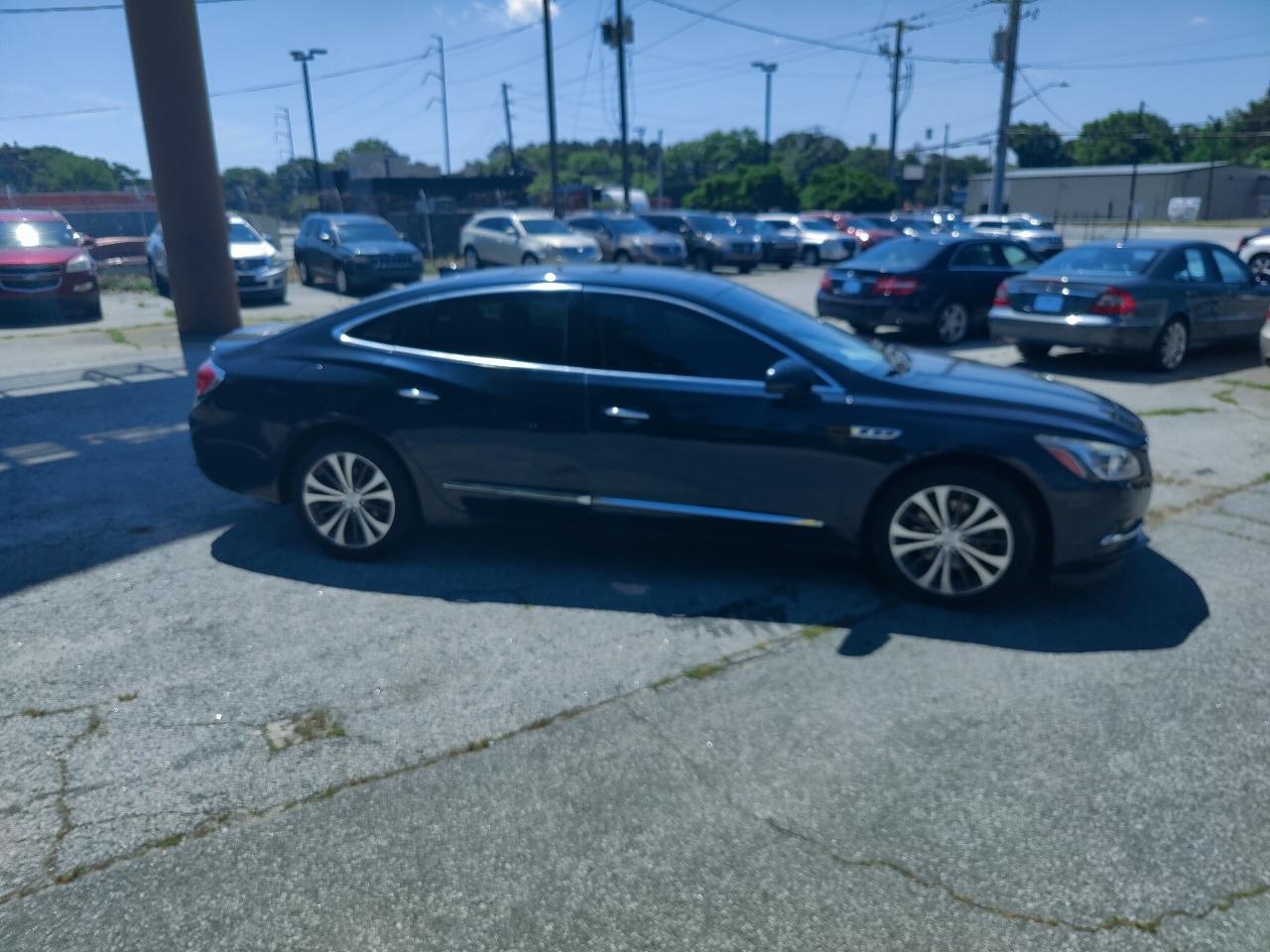 Buick LaCrosse Essence 2017