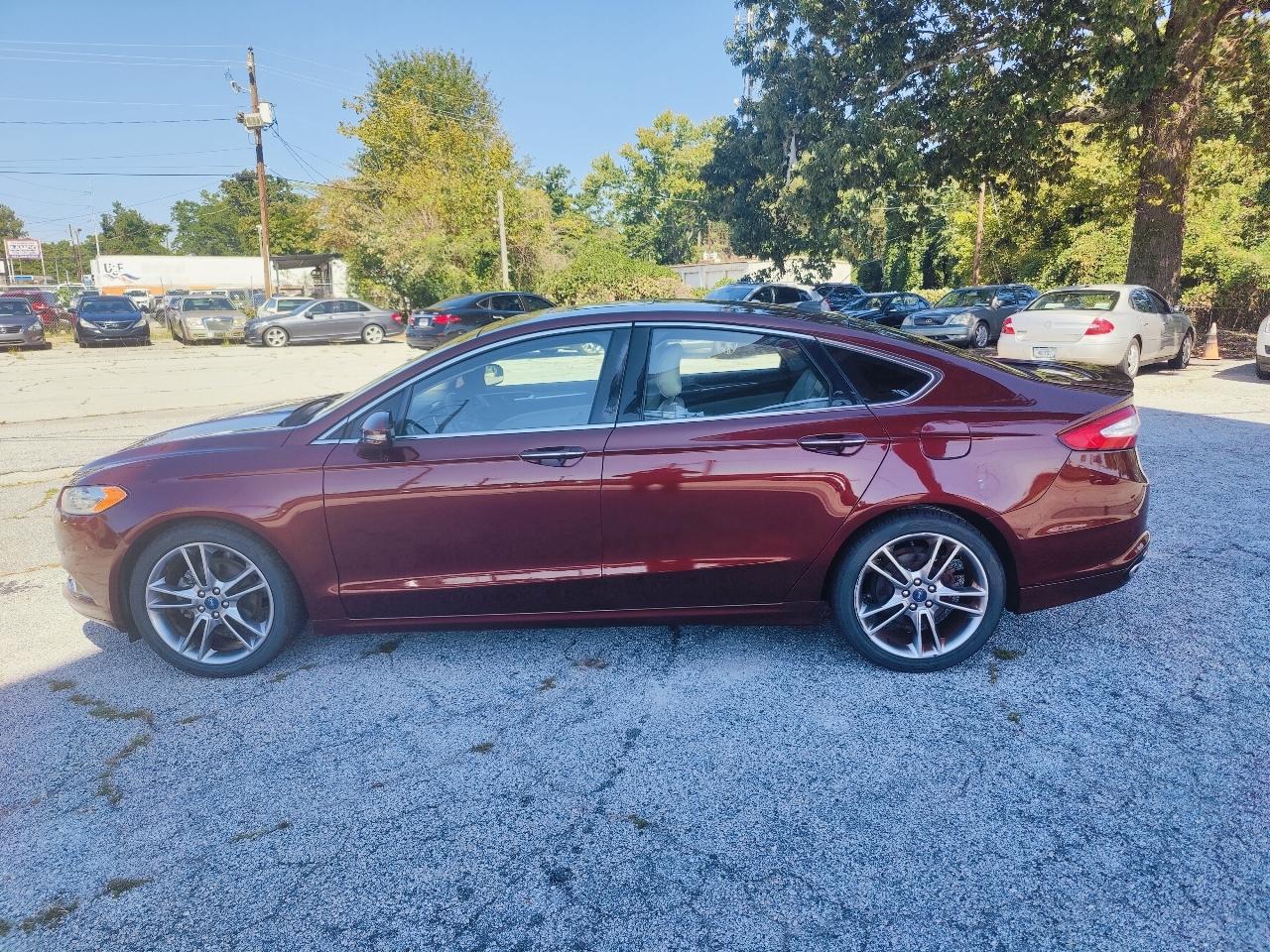Ford Fusion photo 3