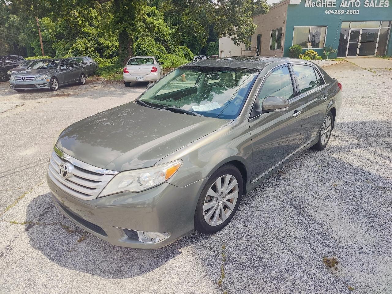 Toyota Avalon Base 2011